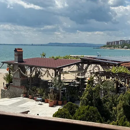 на морето * Elenite